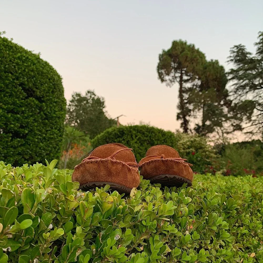 Manitobah Mukluks Canoe suede fleece lined moccasins - Picture 6 of 10